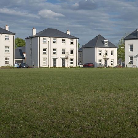 The Heyford Hotel Upper Heyford  Екстериор снимка